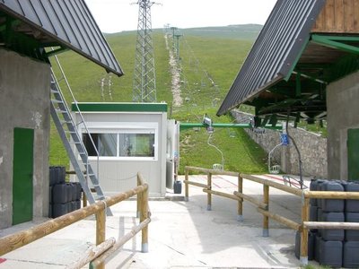 Prada Mittelstation  1.jpg